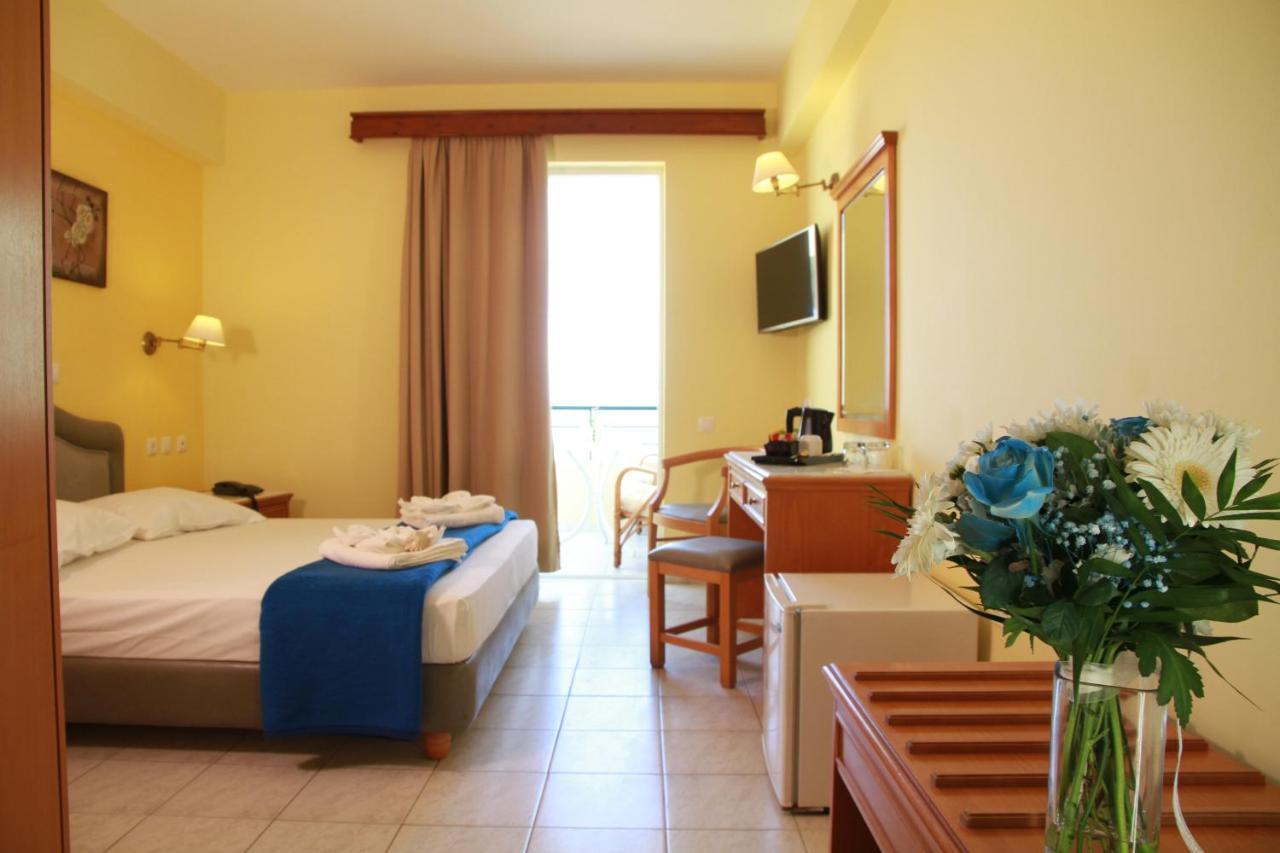 Dedalos Beach Hotel Sfáka Exteriör bild