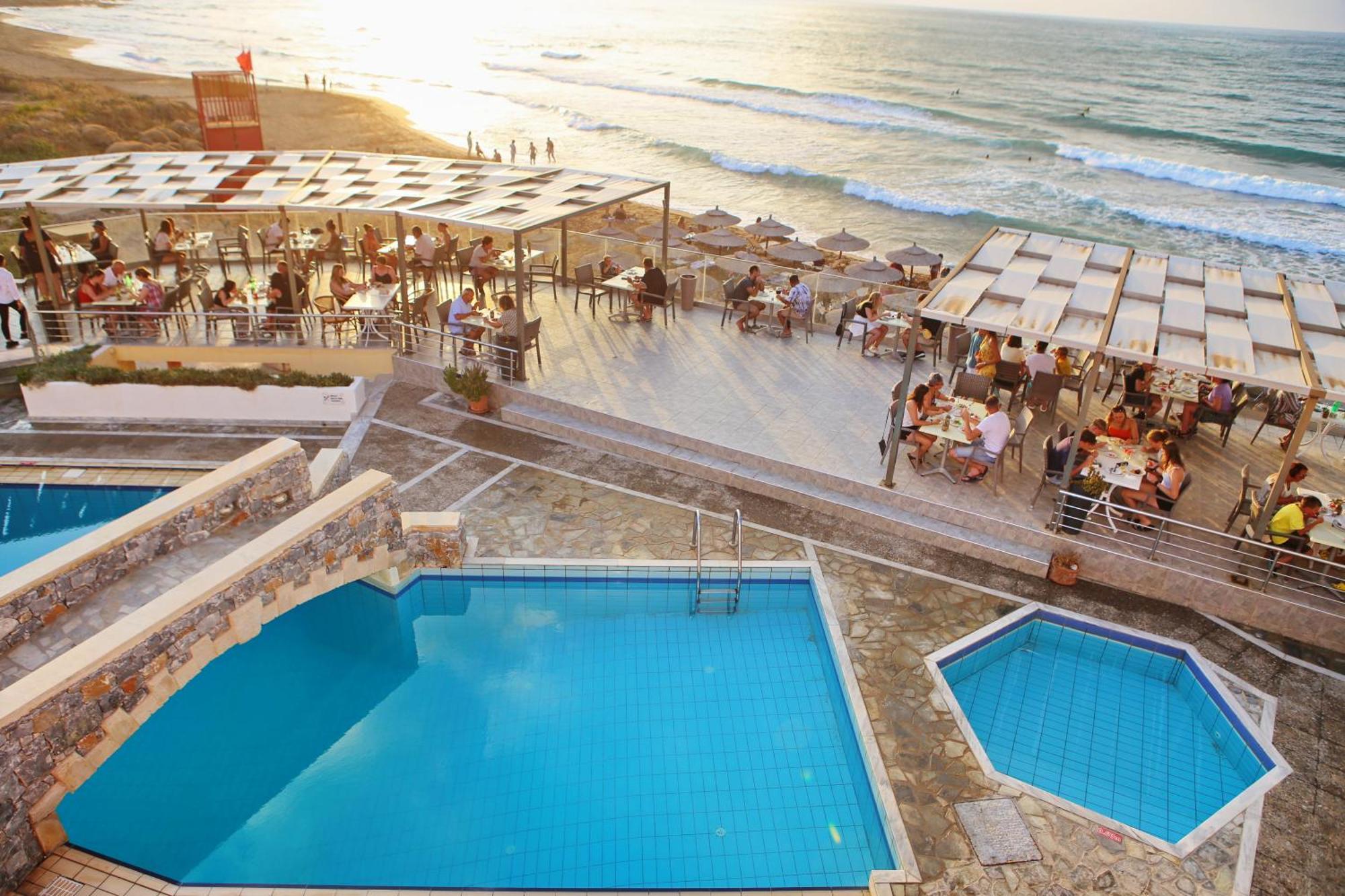 Dedalos Beach Hotel Sfáka Exteriör bild